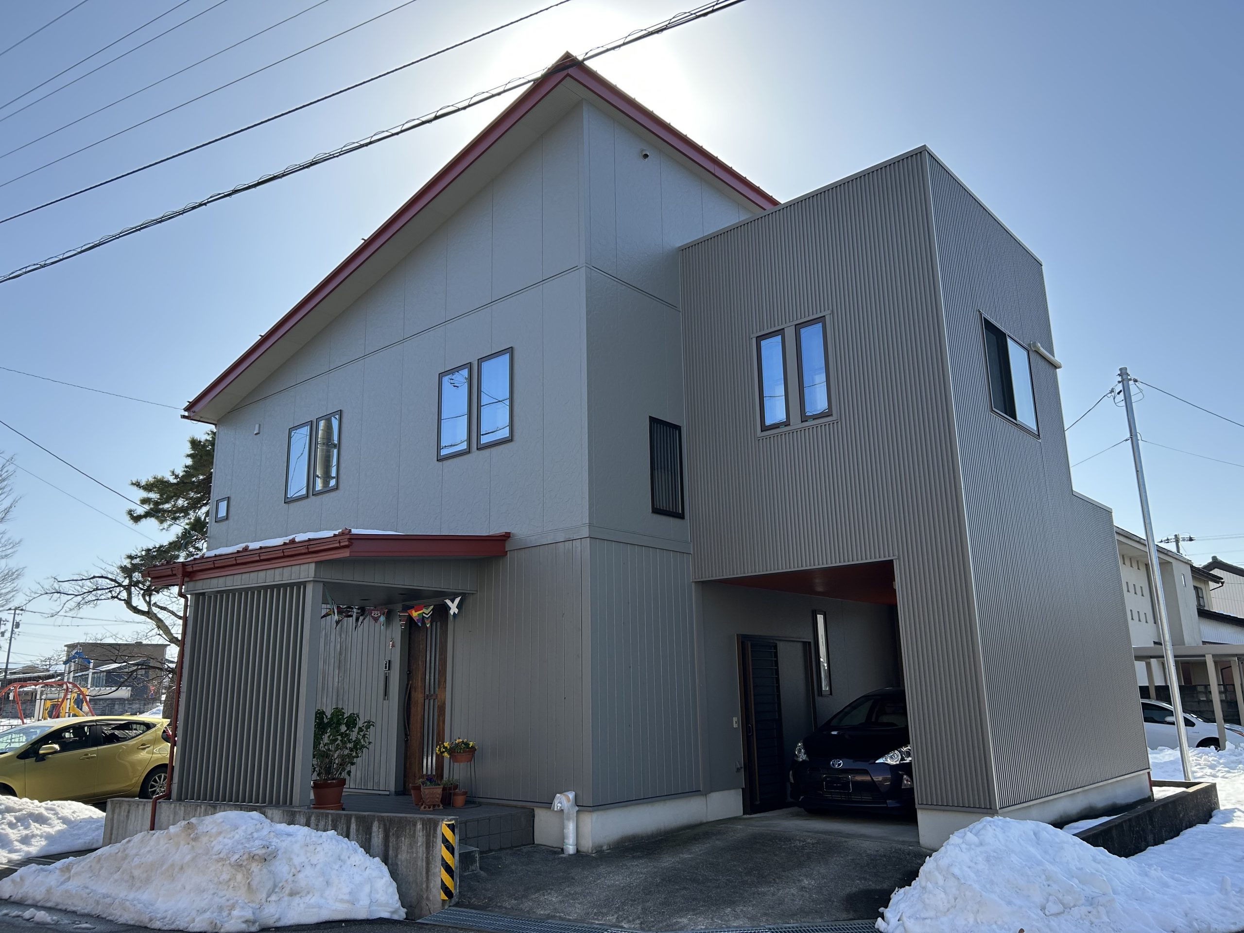 外壁塗装＆板金工事　施工事例