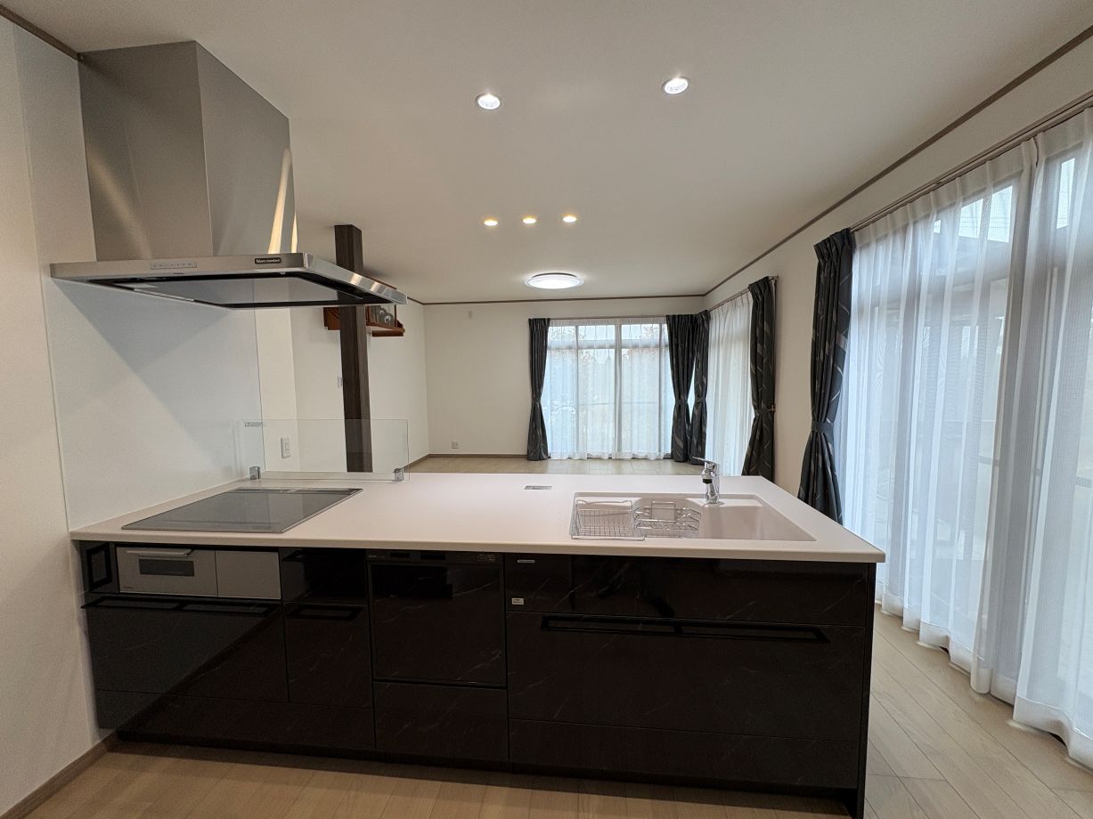 和室洋室続き間→LDK