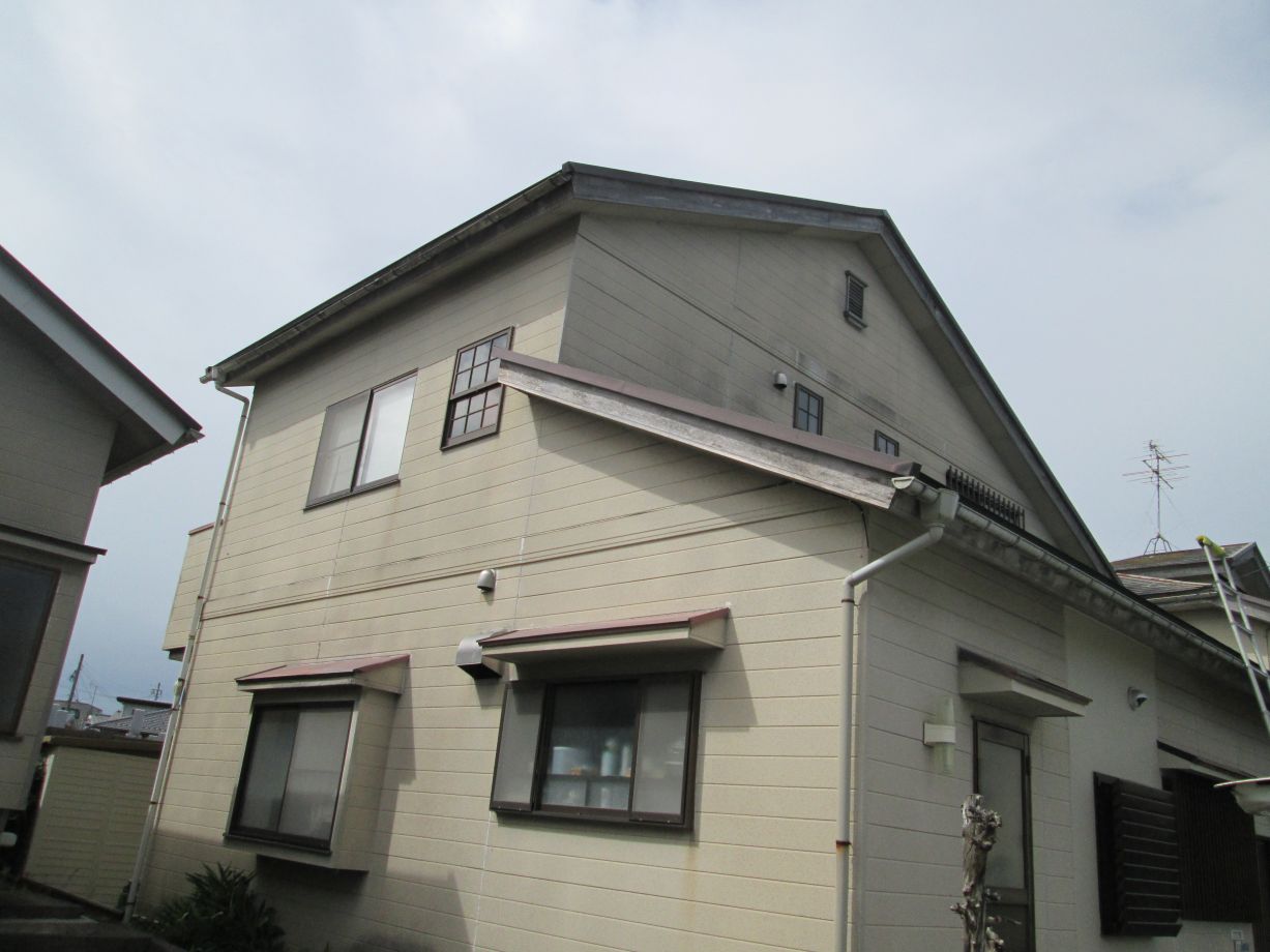 外壁板金　屋根改修工事　施工事例