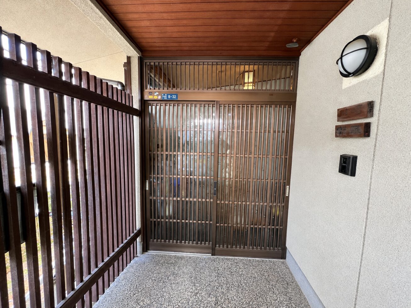 玄関引戸交換、トイレ改装